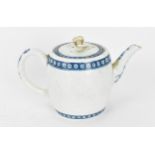 A Worcester blue and white porcelain barrel shaped teapot, circa 1760, with flat cover surmounted