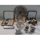 Mixed silver plate to include a pierced bon bon dish, fox head stirrup cup and other items