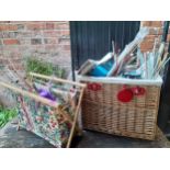 Mixed haberdashery items to include a very large quantity of knitting needles, sewing basket, cotton