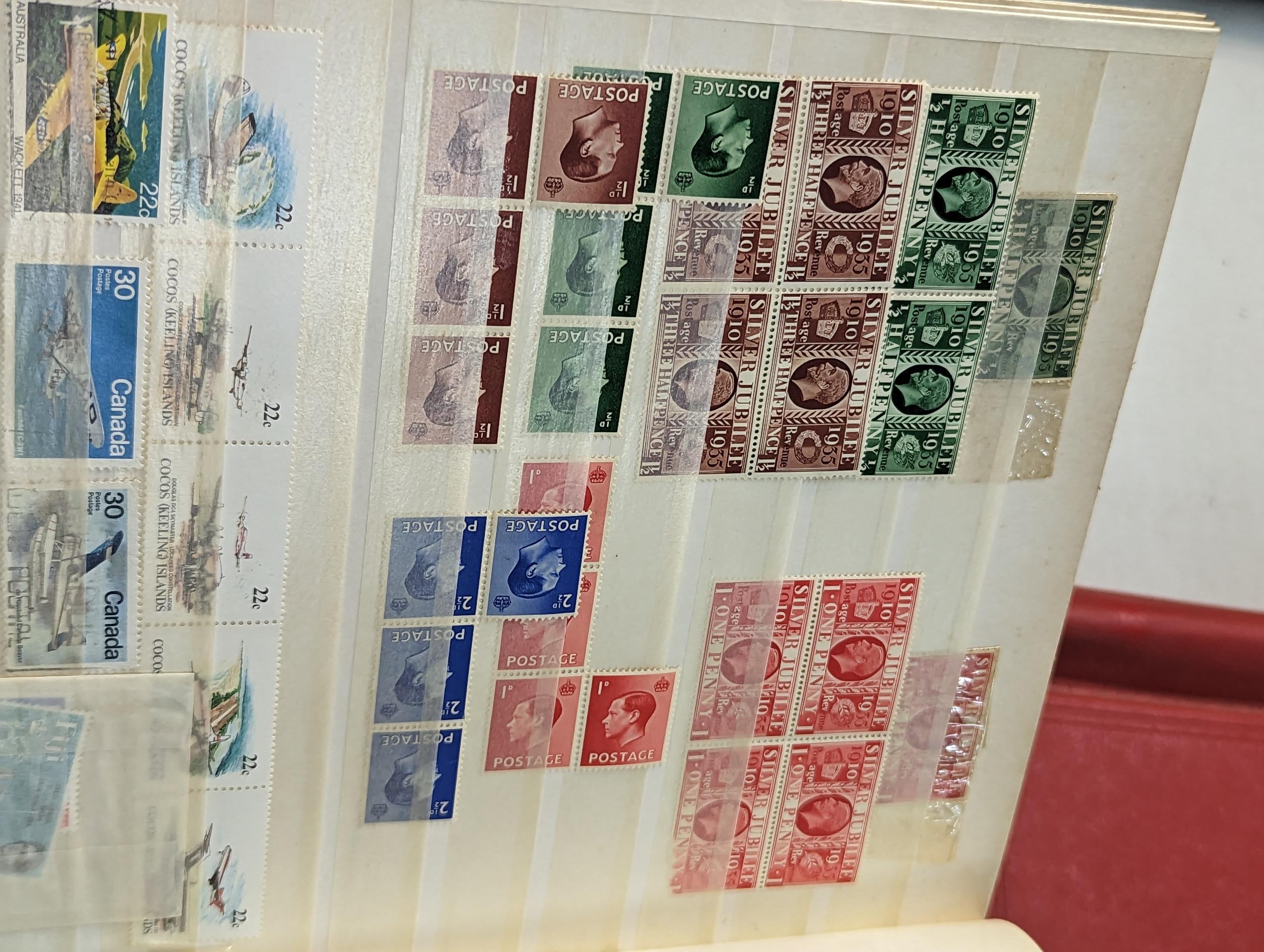 A large selection of British and world stamps in albums and loose to include early 20th century - Image 15 of 18