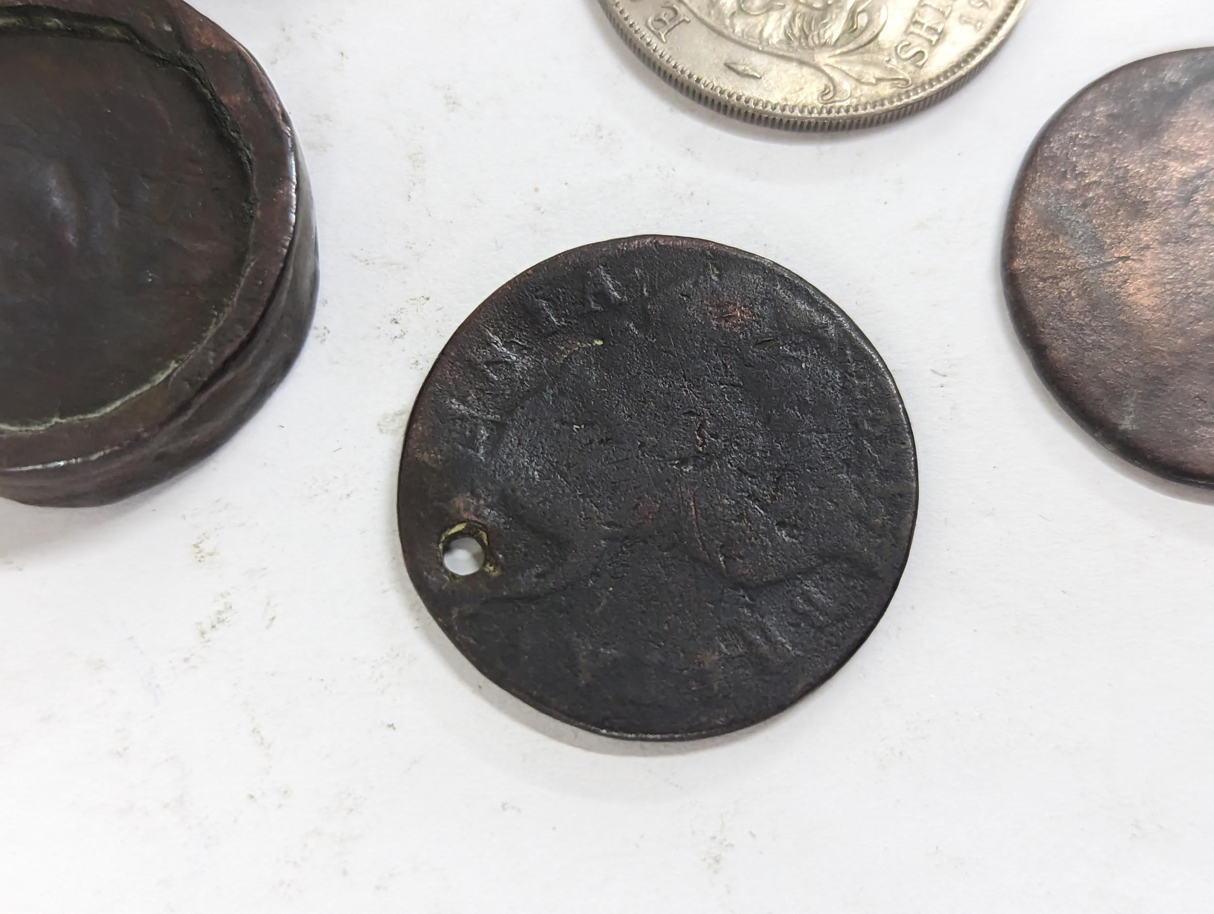 Mixed coinage to include a William III 169* silver sixpence A/F and copper examples, Cartwheel - Image 3 of 13