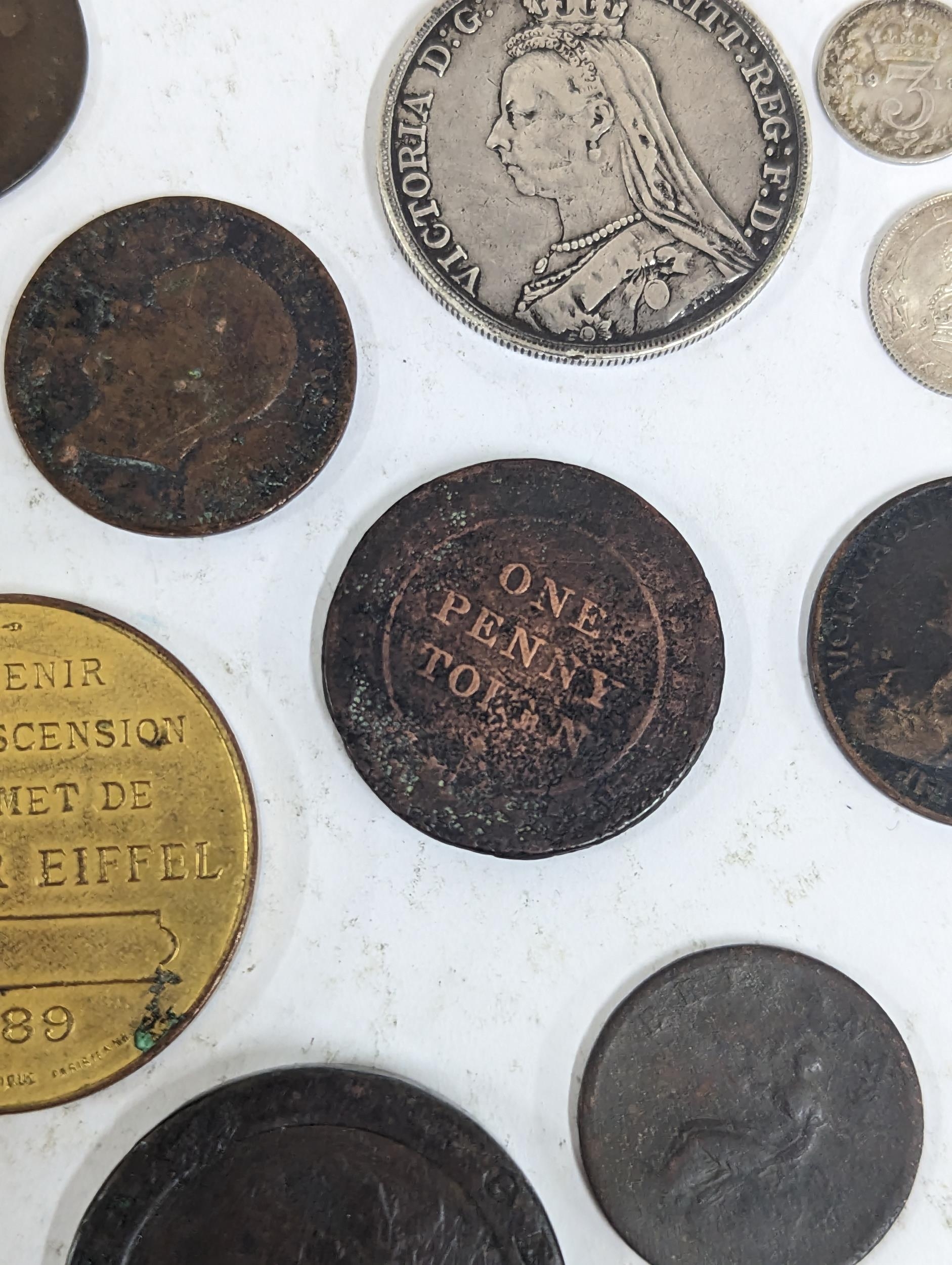 Mixed coinage to include a William III 169* silver sixpence A/F and copper examples, Cartwheel - Image 11 of 13