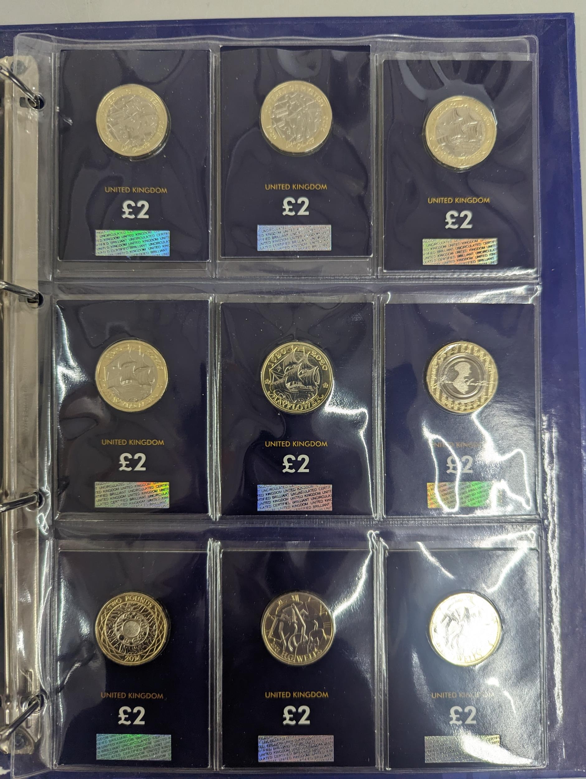 Change checker the A-Z of Great Britain 10p collection with A-Z Crown style coin, in binder, along - Image 15 of 16