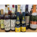 Twenty mixed bottles of wine to include two small Heidsieck Champagne, Bucks Fizz Location: