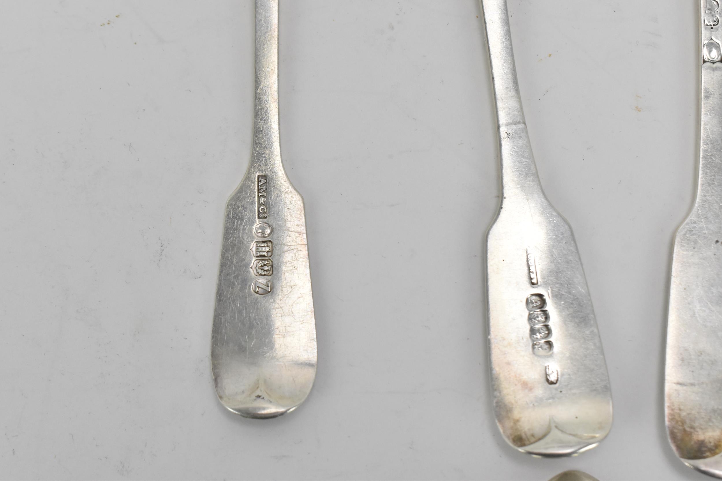 A collection of George III silver spoons, comprising six rat-tail back bowl dessert spoons ( - Image 8 of 11