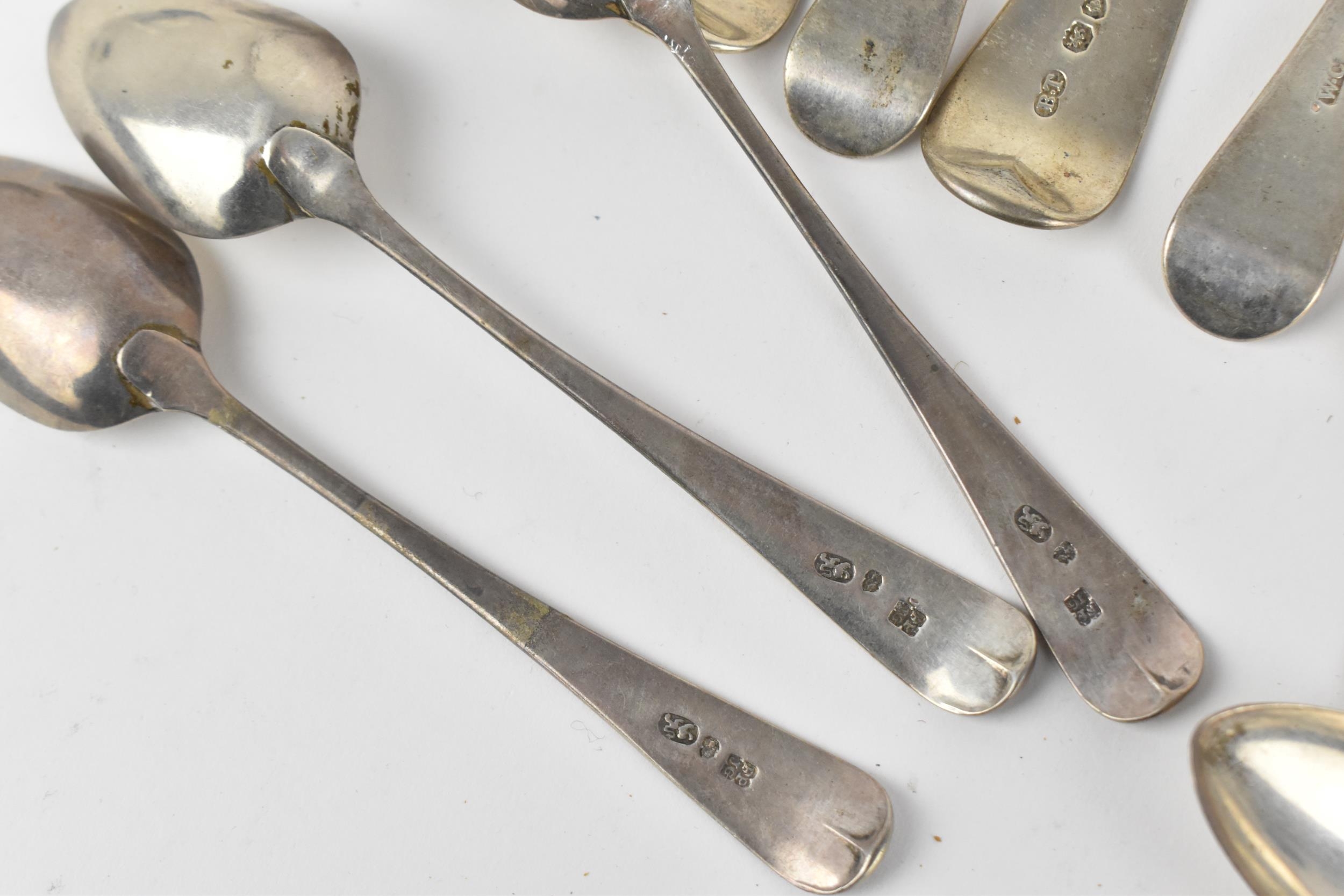 A small collection of late Georgian silver cutlery, comprising six tablespoons, makers initials B.T, - Image 6 of 6