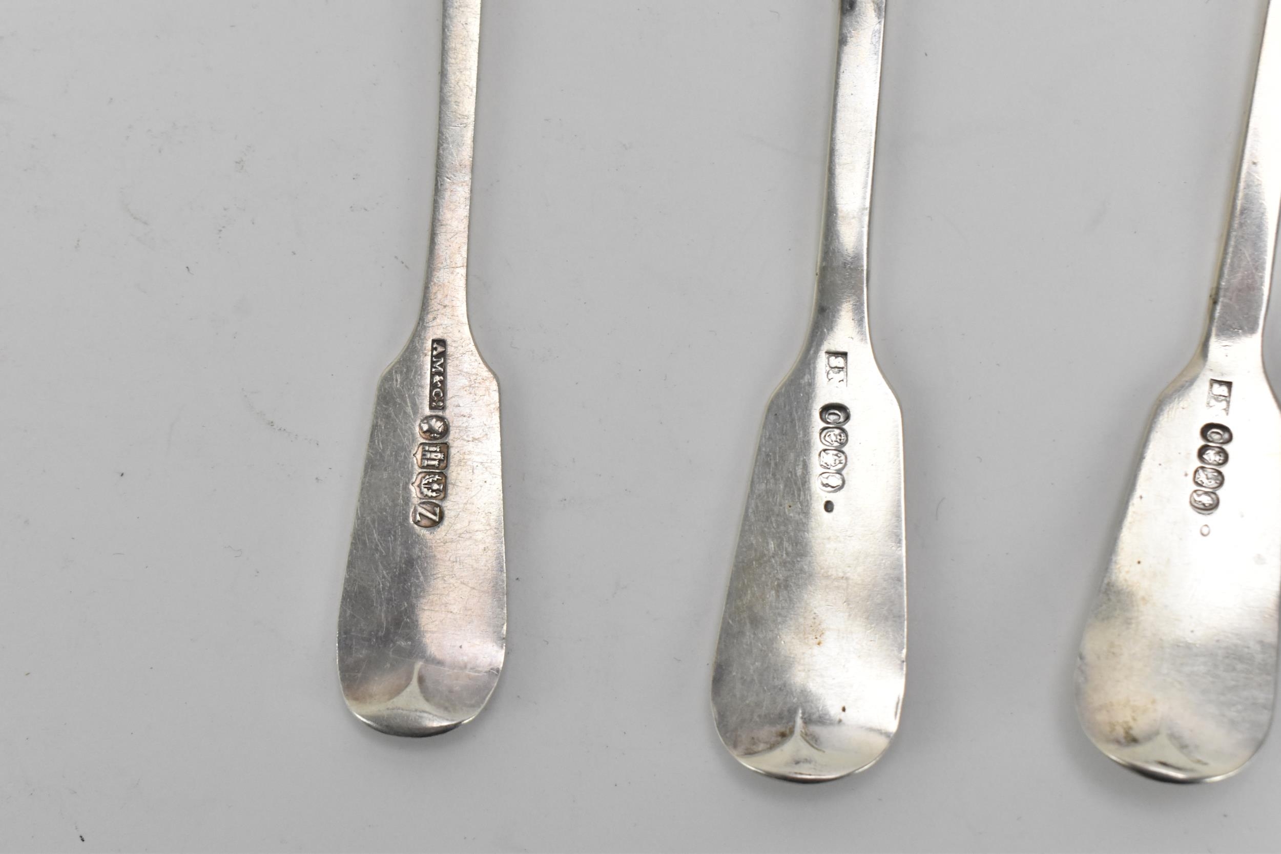 A collection of George III silver spoons, comprising six rat-tail back bowl dessert spoons ( - Image 7 of 11