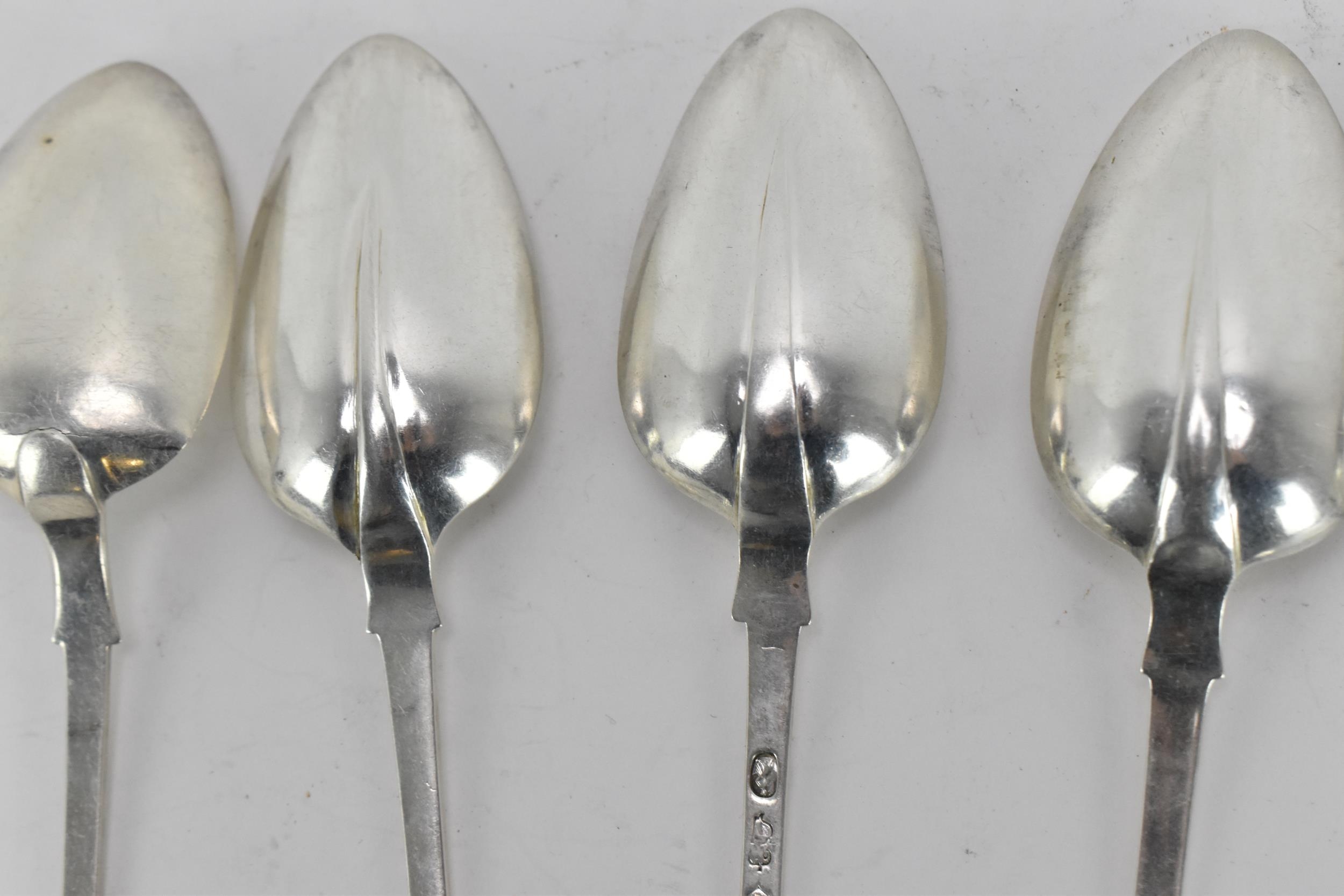 A collection of George III silver spoons, comprising six rat-tail back bowl dessert spoons ( - Image 11 of 11