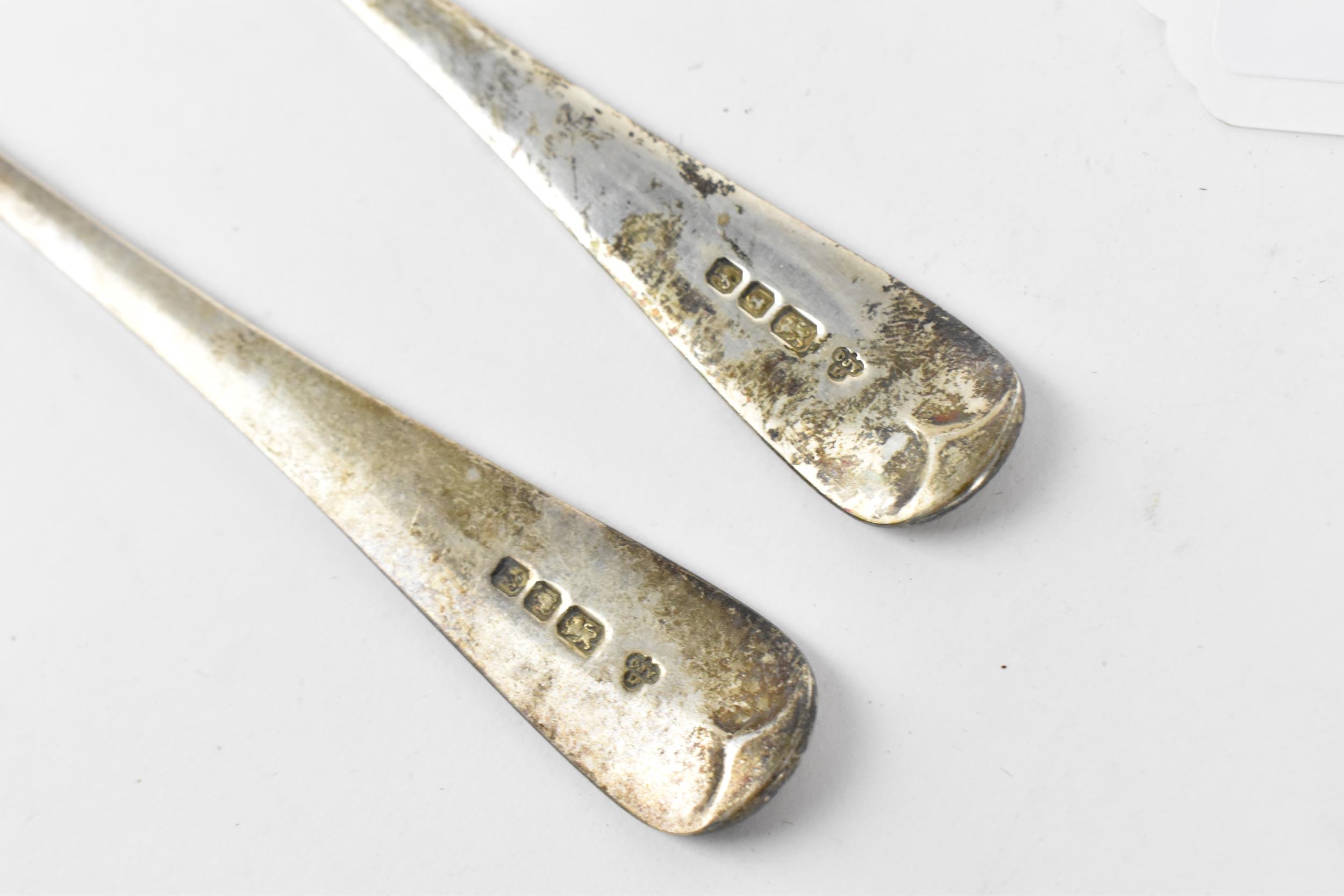 A pair of William IV silver tablespoons by John, Henry & Charles Lias, London 1836, in the fiddle - Image 4 of 4