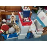 A large quantity of late 20th century collectors dolls Location: A3M