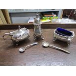 A Mappin & Webb George V silver cruet set, Birmingham 1921, with spoon Birmingham 1920 maker E S