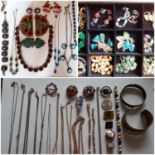 A quantity of late 20th Century stone and wire necklaces and bracelets, an abalone necklace on a