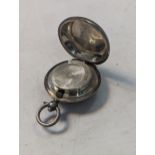 An early 20th century silver sovereign case 23.4g Location:CAB2