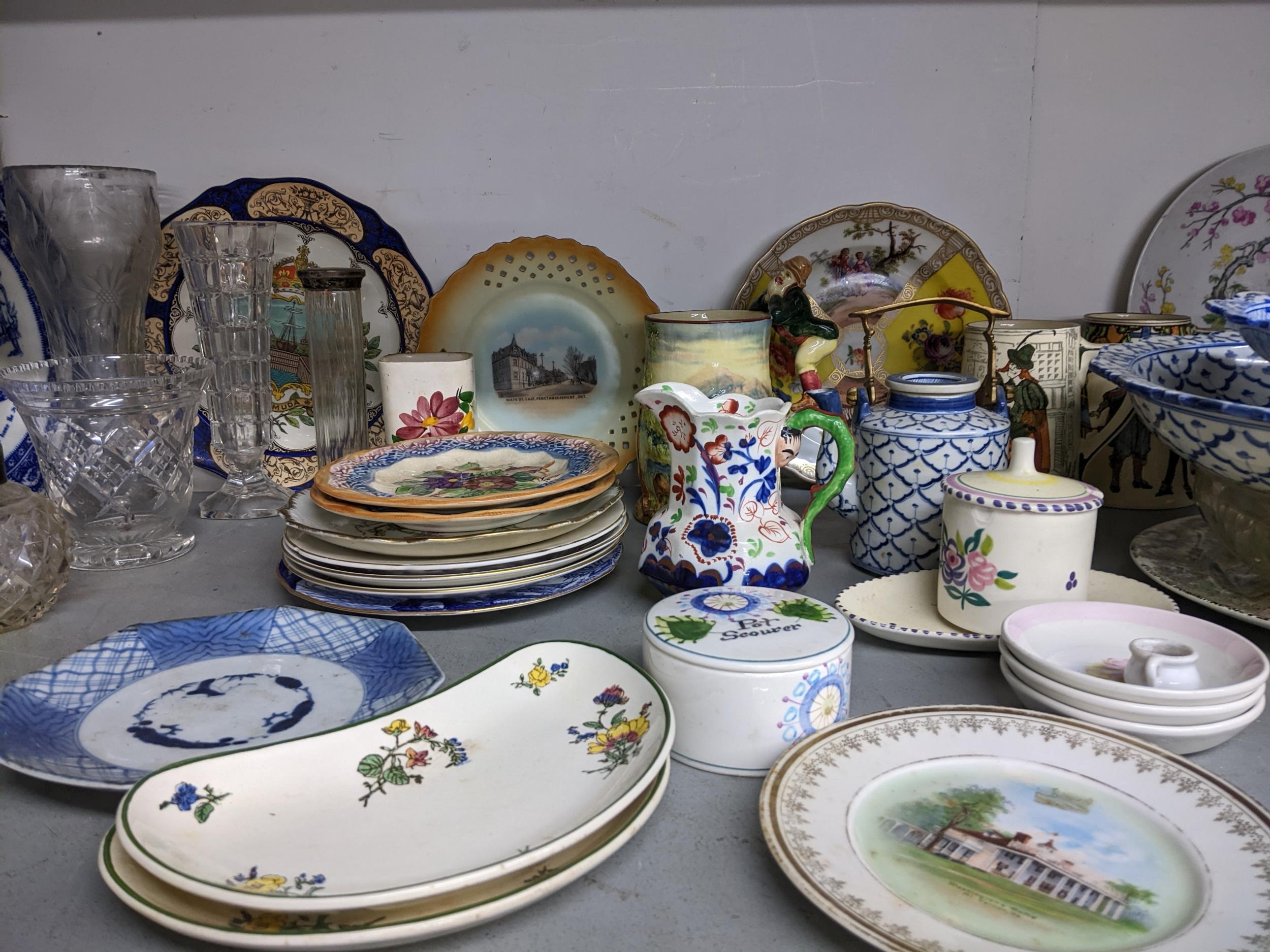 A mixed lot of ceramics and glassware to include a Dresden Helena Wolfson porcelain plate, a mid - Image 3 of 6