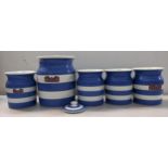 Five Cornish ware lidded jars with one extra lid Location: