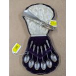 Silver spoons, silver handled button hook and silver handled shoe horn weightable 40g Location: