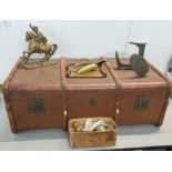A mixed lot to include a large canvas trunk, an early 20th dustpan and brushes, a mincer, together