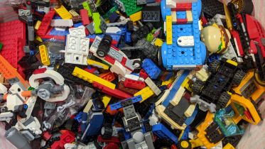 A large collection of mixed loose Lego, Location: