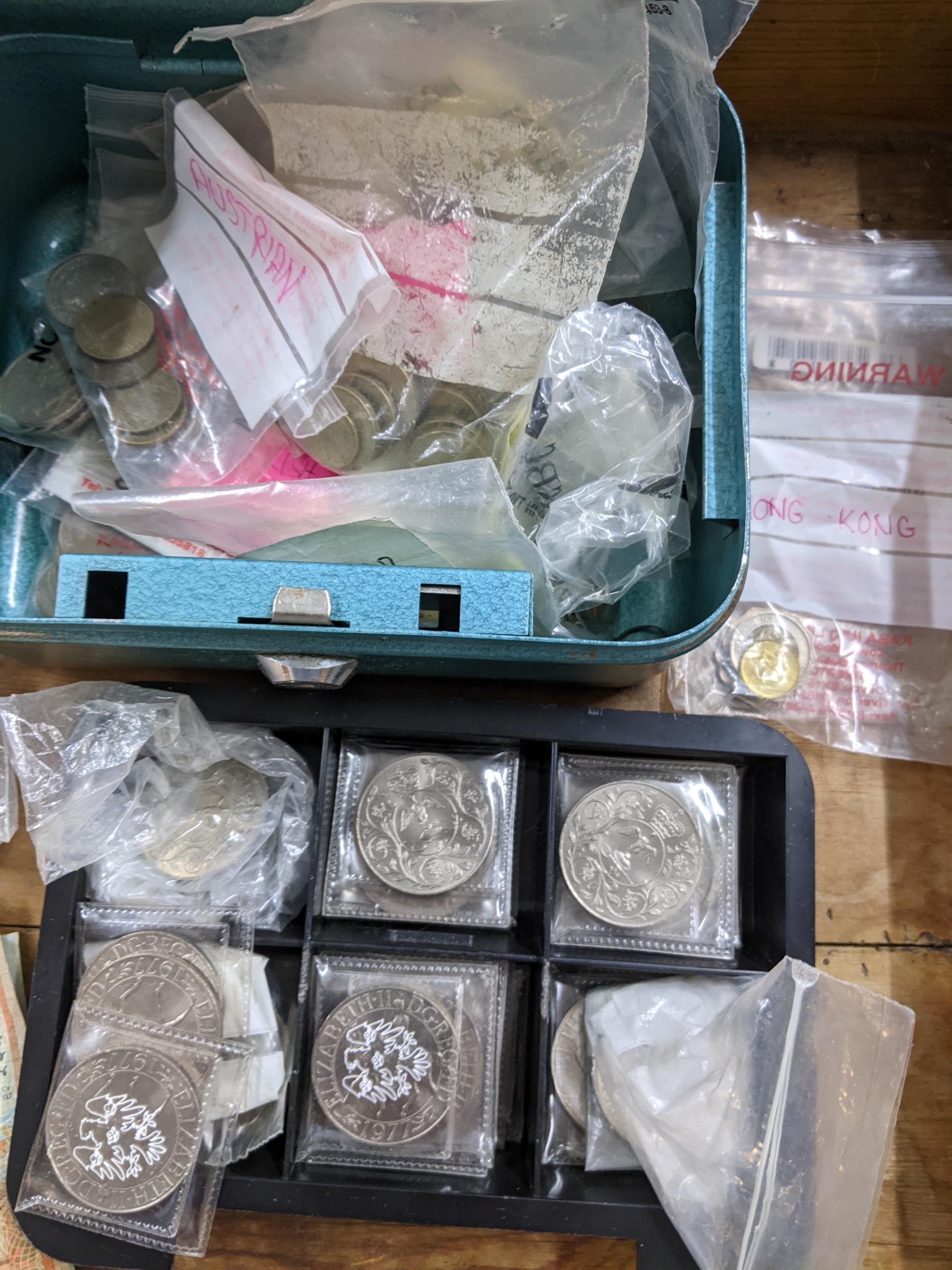 A selection of pre-decimal British coinage and foreign banknotes, commemorative coins, to include - Image 2 of 5