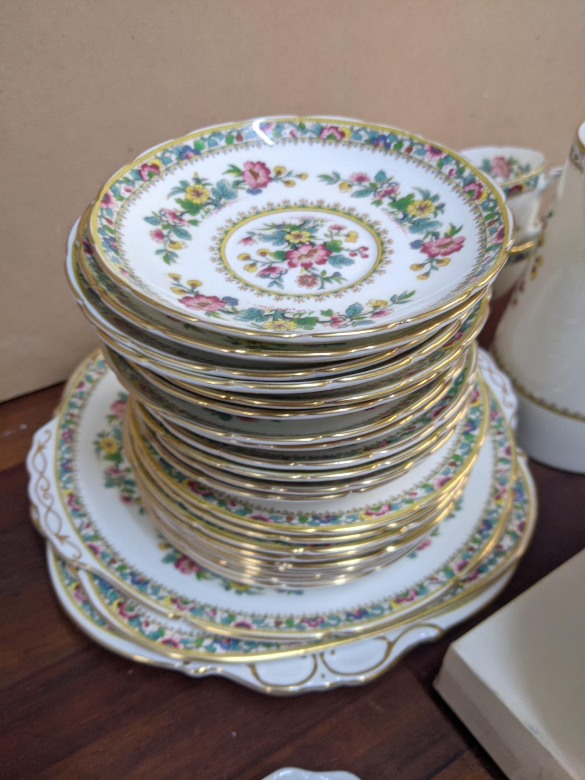 A Coalport Ming Rose pattern tea set with twelve cups, saucers, plates, a tea pot and other items - Image 2 of 5