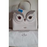 Kate Spade- A white leather Lottie handbag 25cm Wide x 19cm High(not including handles) x 9cm
