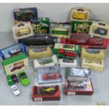 Various toy cars / model cars to include Corgi Range Rover - Metropolitan police, Corgi AEC 508,