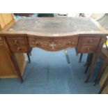 An Edwardian ladies walnut writing desk, top A/F on tapering legs Location: RAM