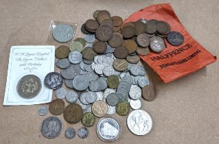 Mixed coins to include a 1890 Half Crown, 1890, 1916, Threepence, a 1996 Flying Scotsman, Five