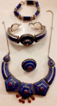 A Tibetan/Nepalese silver and blue Lapis Lazuli jewellery suite with small inset coral beads