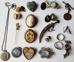 A small quantity of mainly pre-1950's jewellery to include an Italian micro-mosaic heart shaped