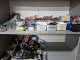 A mixed lot of electricals, parts and components to include various coloured wires, Motor