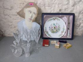 A mixed lot to include a bust by Gill Cheeseman, an Aynsley cake plate and knife in a presentation