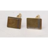 A pair of 9ct gold cufflinks 4.8g Location