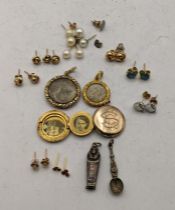 A mixed lot to include various 9ct gold yellow metal and other earrings to include a pair of 9ct