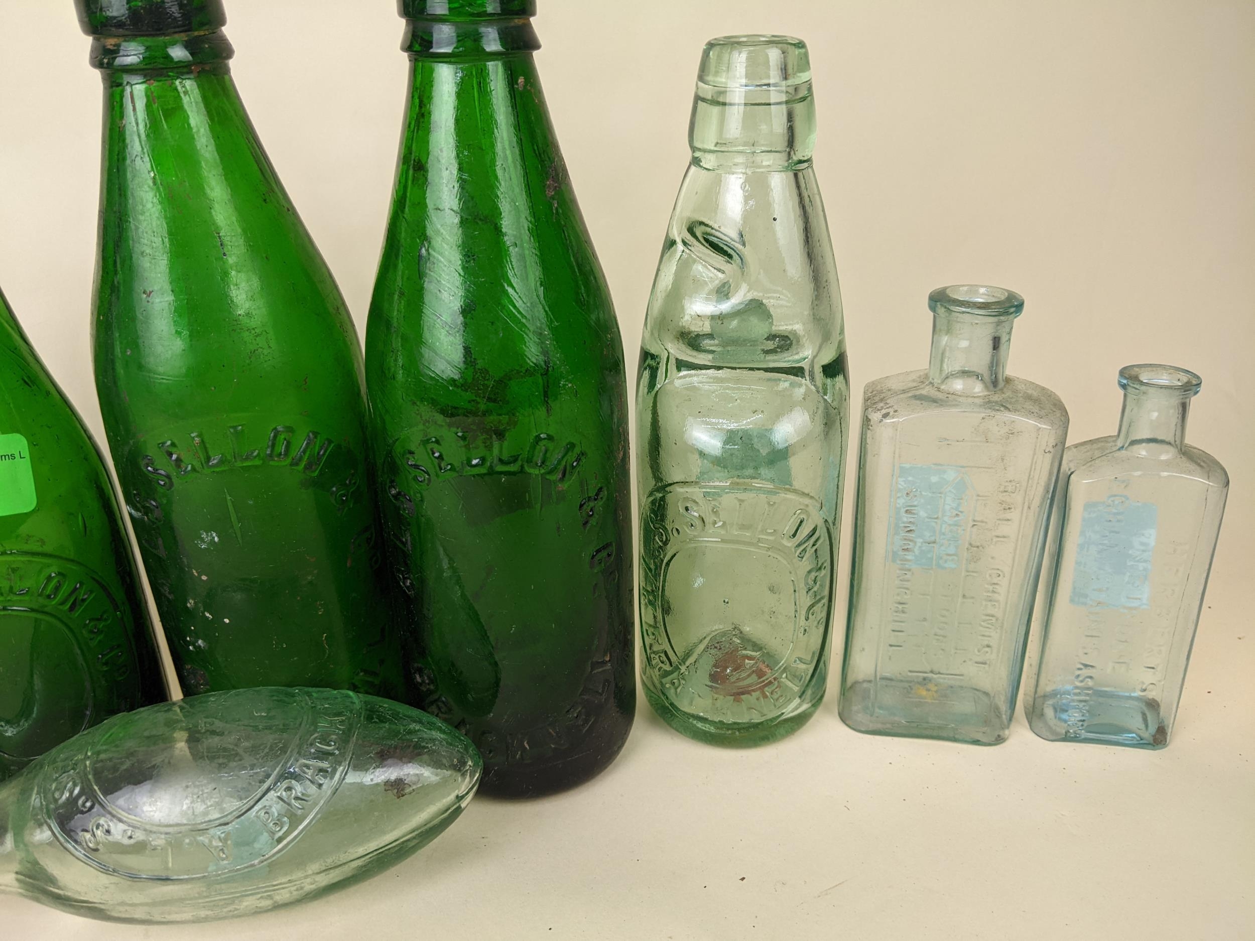 A mixed lot of old bottles from Bracknell, Ascot, Egham, etc - Image 3 of 3