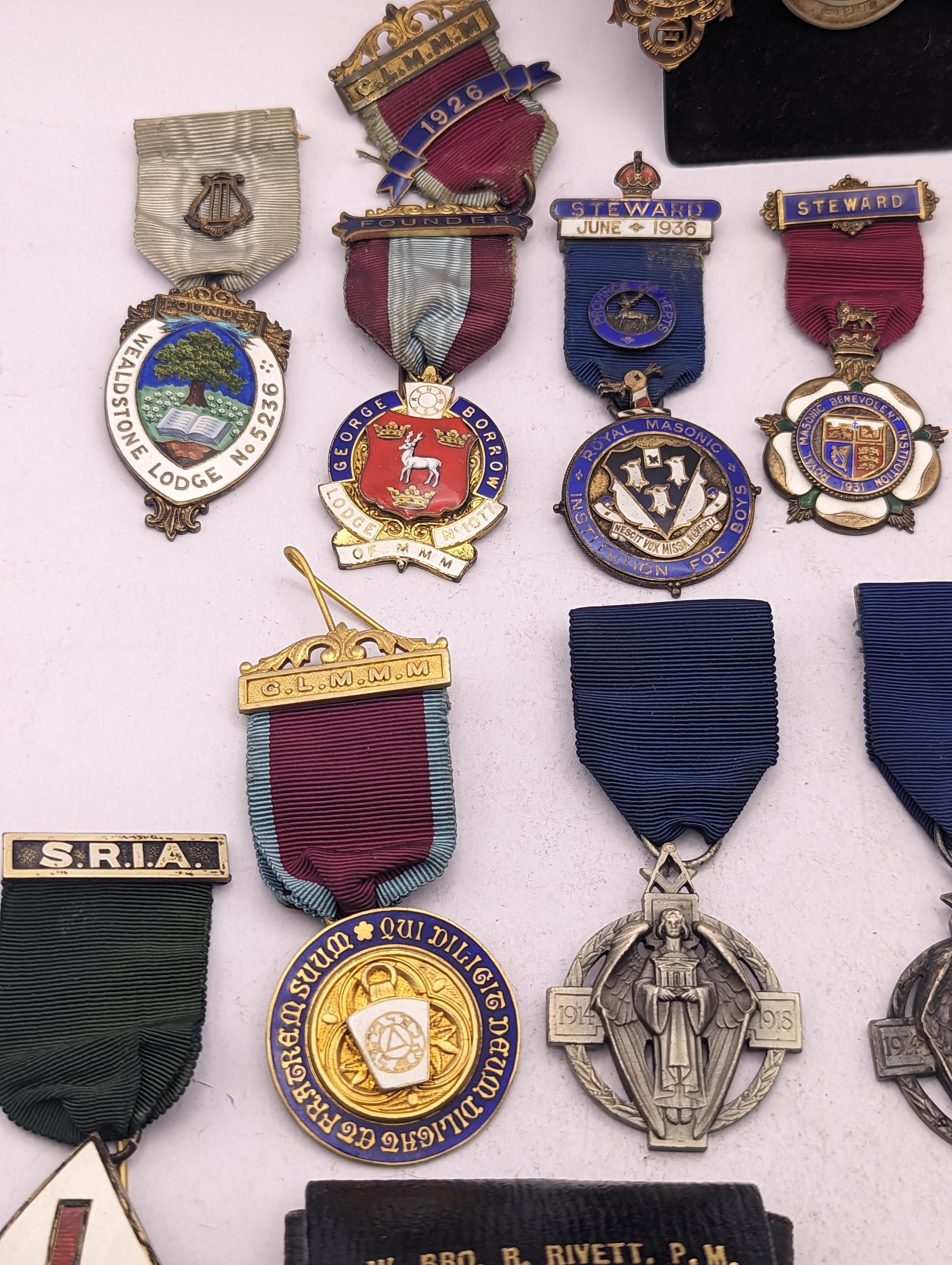 A collection of silver gilt and enamel Masonic medals to include 1914-1918 examples, Steward and - Image 4 of 7