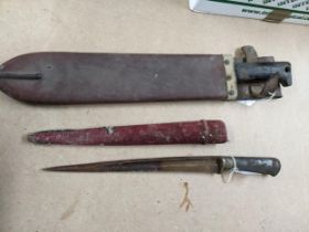 Legitimus & Collins No.1250 WW2 machete in leather scabbard stamped marks to blade c 1943 and a