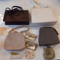 Vintage handbags, purses and accessories to include 2x late 1940's/early 1950's Corde handbags