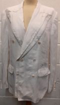 Dolce & Gabanna- A gents Summer white, lightweight linen jacket, 40" chest x 30" long, having a