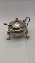 A London 1910 silver mustard pot, total weight 147.6g Location: