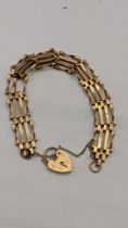 A 9ct gold gate link bracelet total weight 10.4g Location: