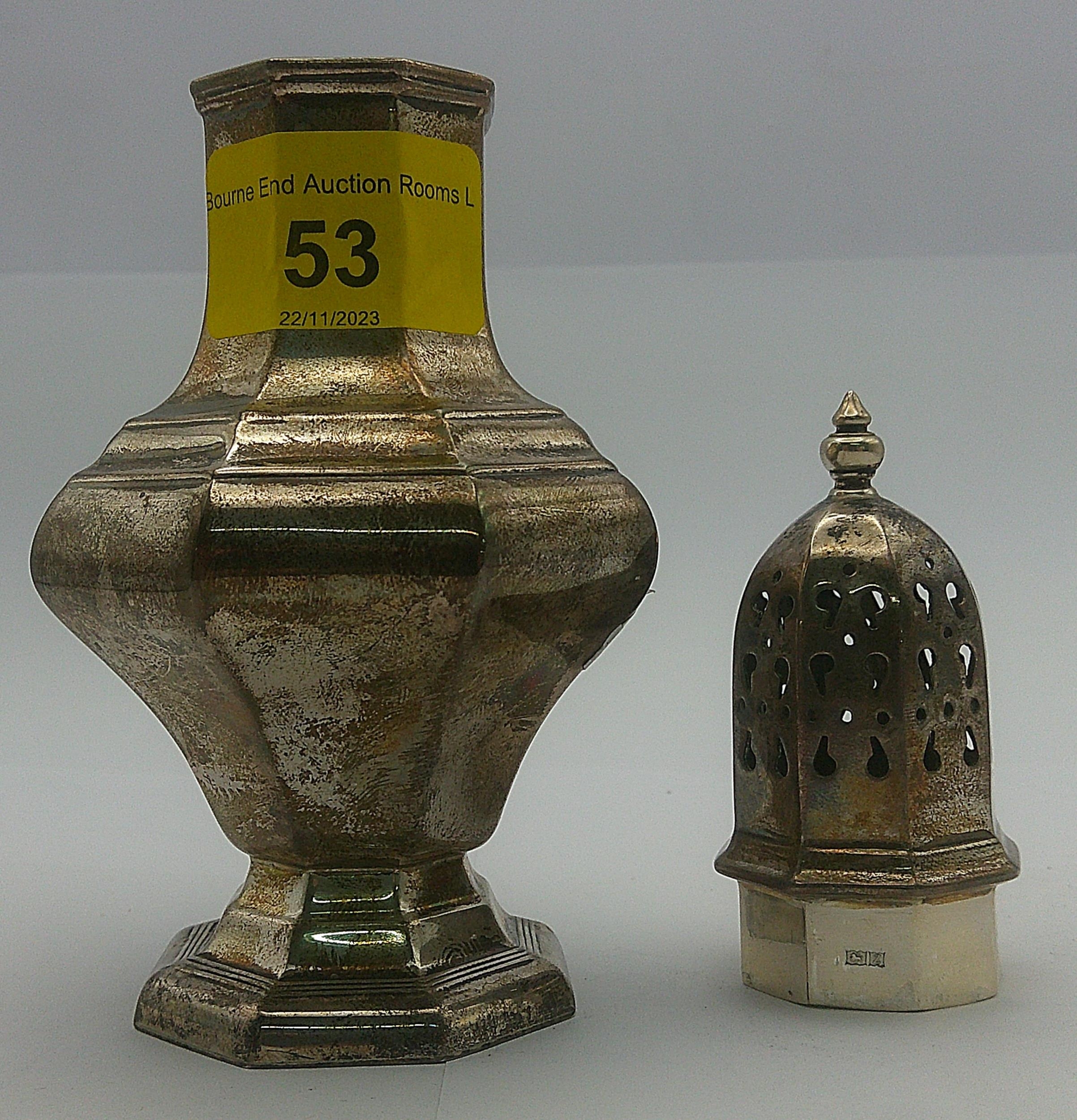 A silver sugar caster hallmarked Birmingham 1974, total weight 140.1g Location: - Image 3 of 5