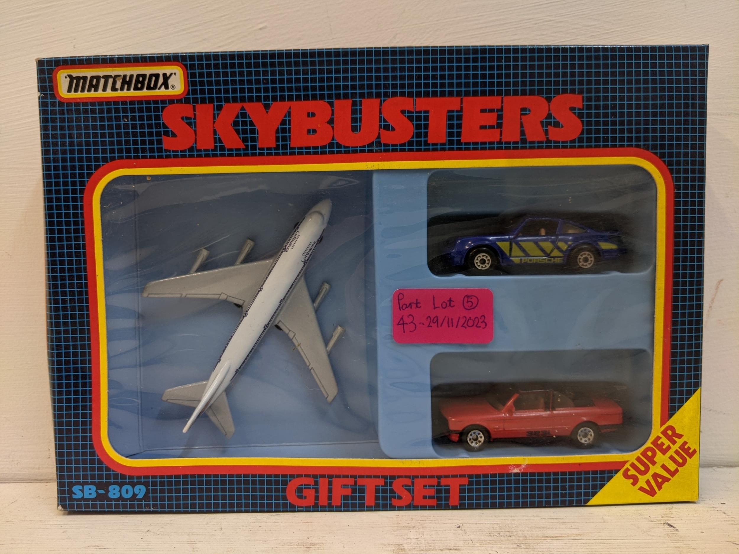 Five Matchbox Skybusters gift sets to include an RAF fighter jet with a Land Rover and a Sheriffs - Image 3 of 7