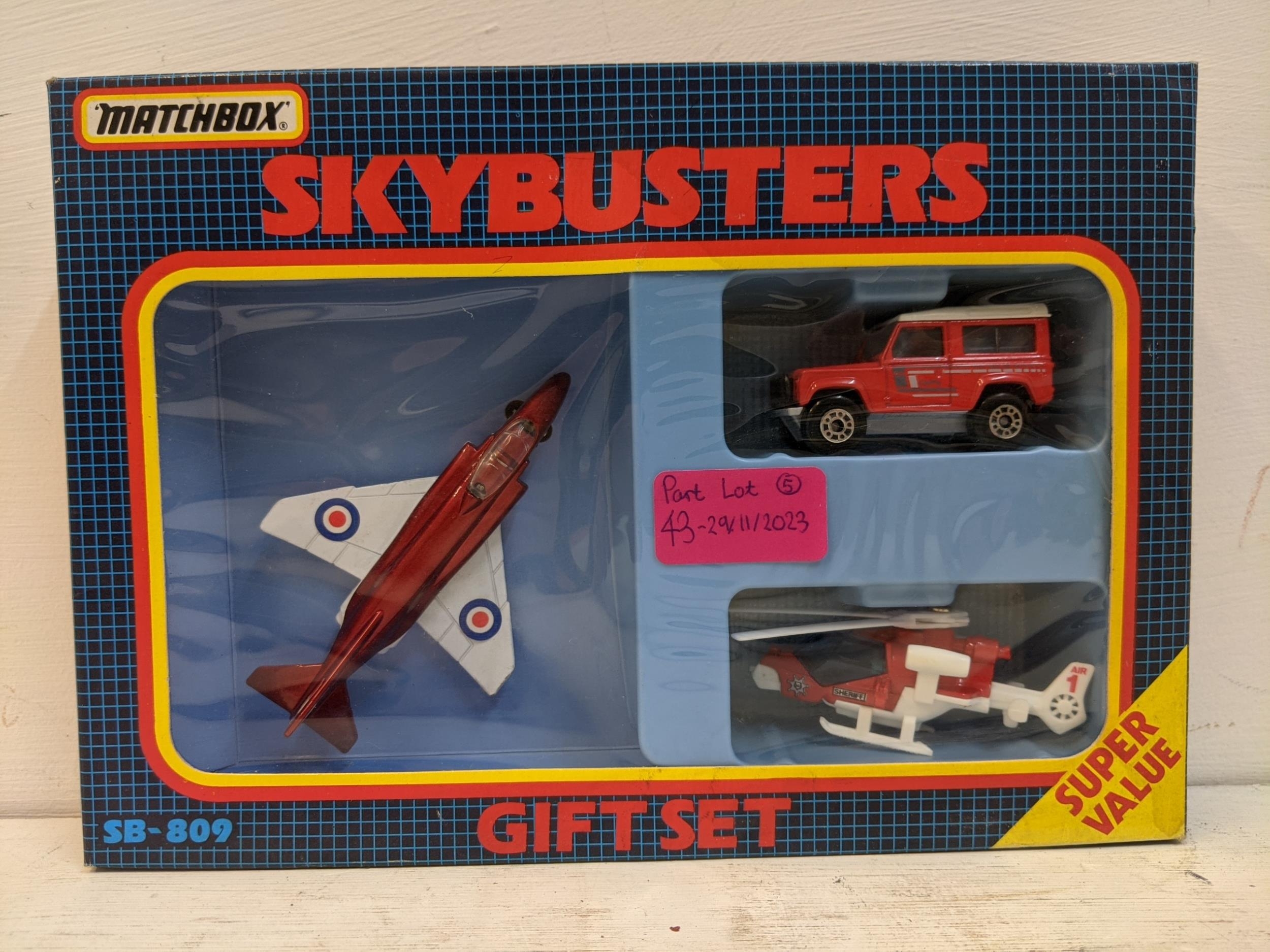 Five Matchbox Skybusters gift sets to include an RAF fighter jet with a Land Rover and a Sheriffs - Image 6 of 7