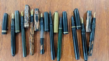 Nine fountain pens to include Onoto, Swan Mabie Todd, Wearever and more, all pens with 14ct nibs, to