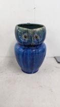 A Bourne Denby Danesby Ware novelty owl jug Location: