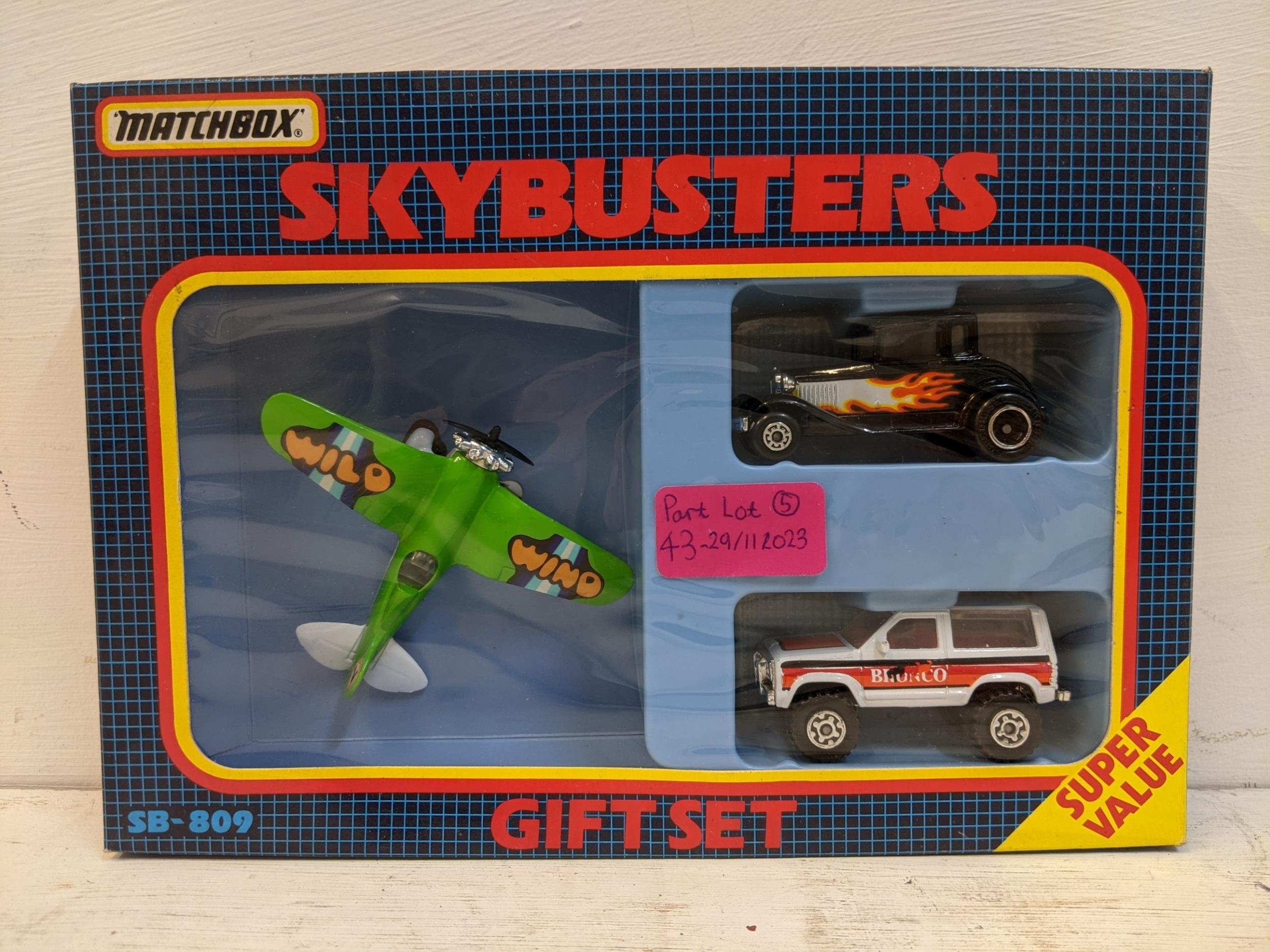 Five Matchbox Skybusters gift sets to include an RAF fighter jet with a Land Rover and a Sheriffs - Image 2 of 7