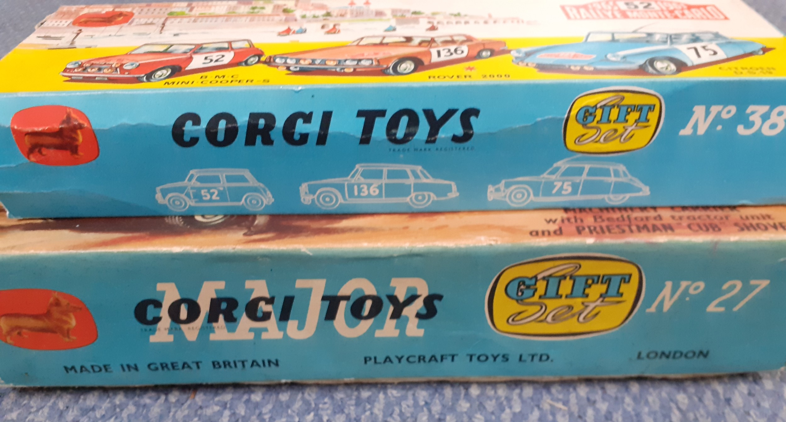 A Corgi Toys Major 1965 Rallye Monte-Carlo No:38 gift set together with a Corgi Toys Major Machinery - Image 2 of 6