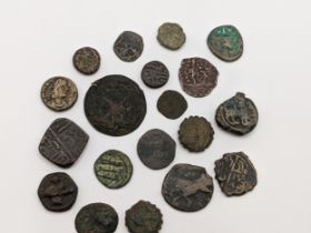 A mixed collection of bronze and copper coins to include Rome / Byzantine examples, later Indian