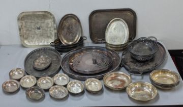 Mixed silver plate to include a set of nine bowls together with eleven small bowls with a similar